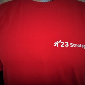 Печать на футболке "K 23 strategy"