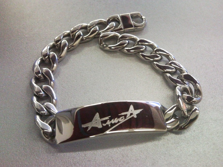 Гравировка на кольцах